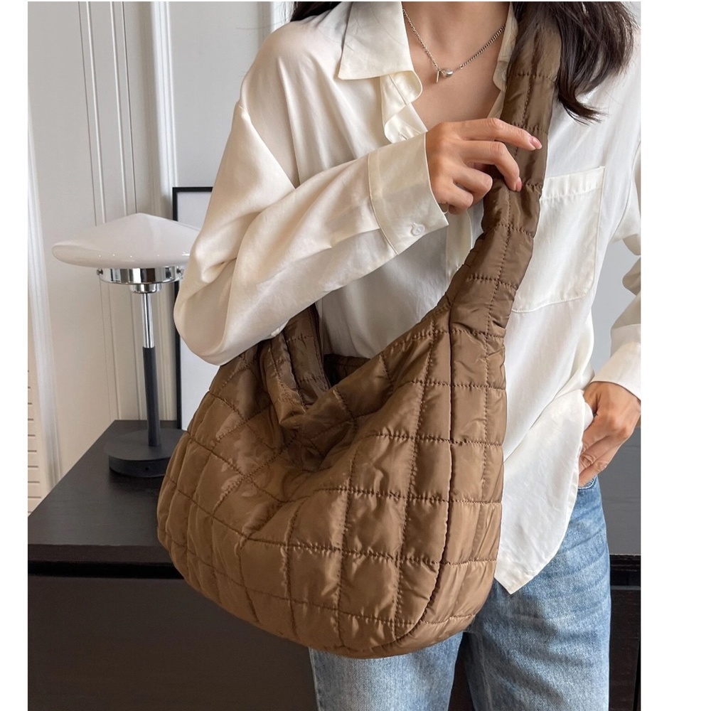 Luxe Quilted Puffer Messenger Shoulder Crossbody Travel Bag - Picture 6 of 14